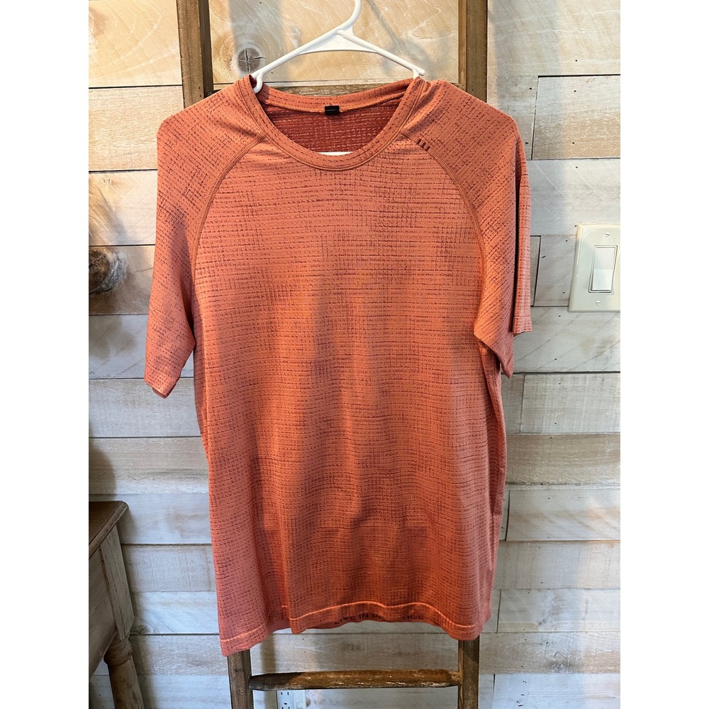 Lululemon Metal Vent Tech Short Sleeve Shirt Mens Orange Heathered Training Tee